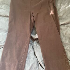 Isaac Mizrahi Brown Capris Casual Pants